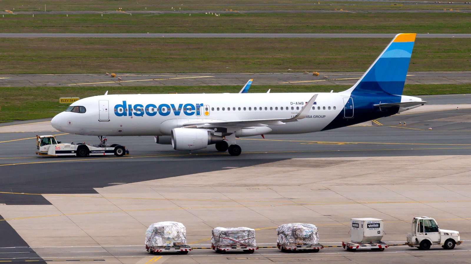 Discover Airlines Opens 2 Italy Routes. Which Starts First?