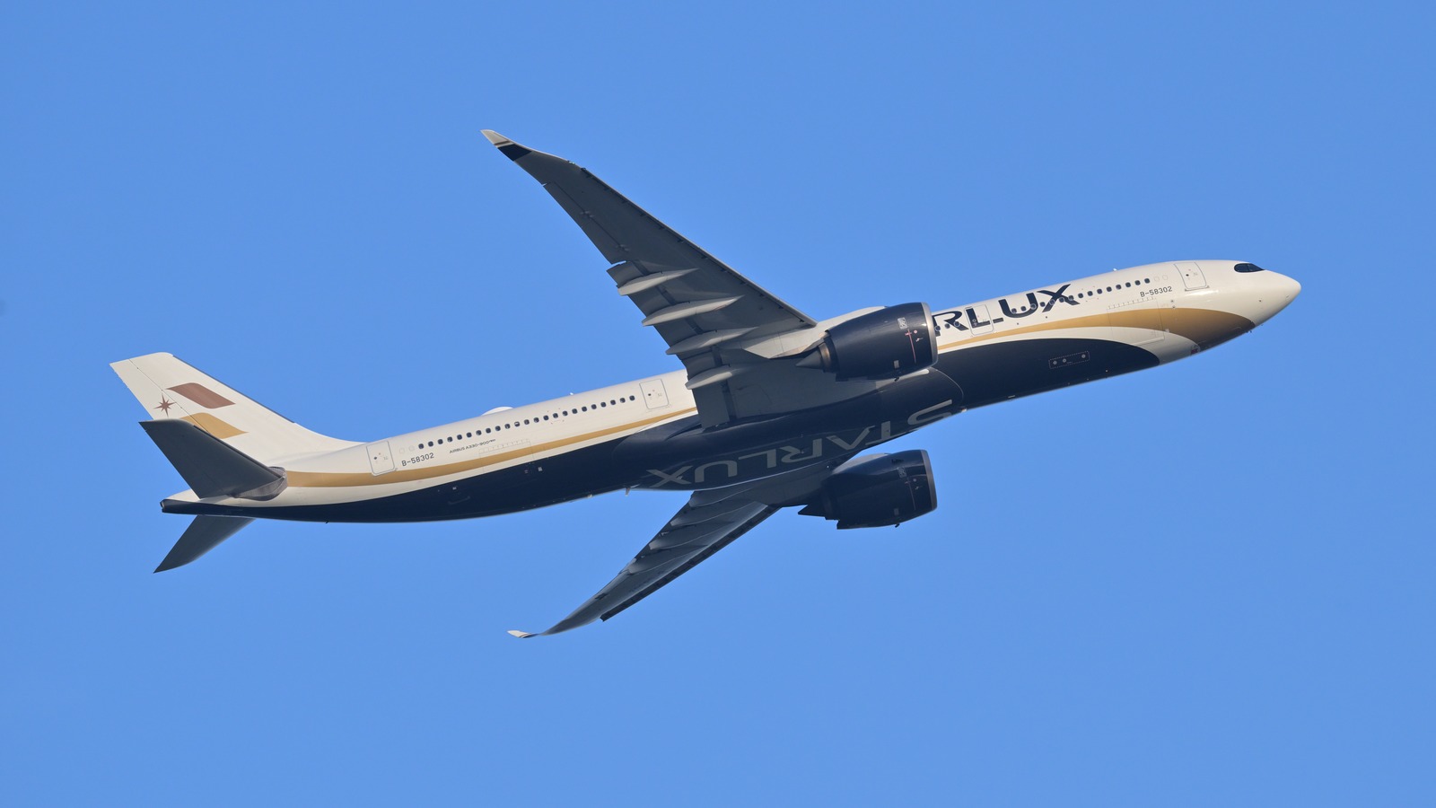 STARLUX Airbus A330neo B-58302 departing Taipei Taoyuan in February 2026, before the Hakodate winter aircraft change