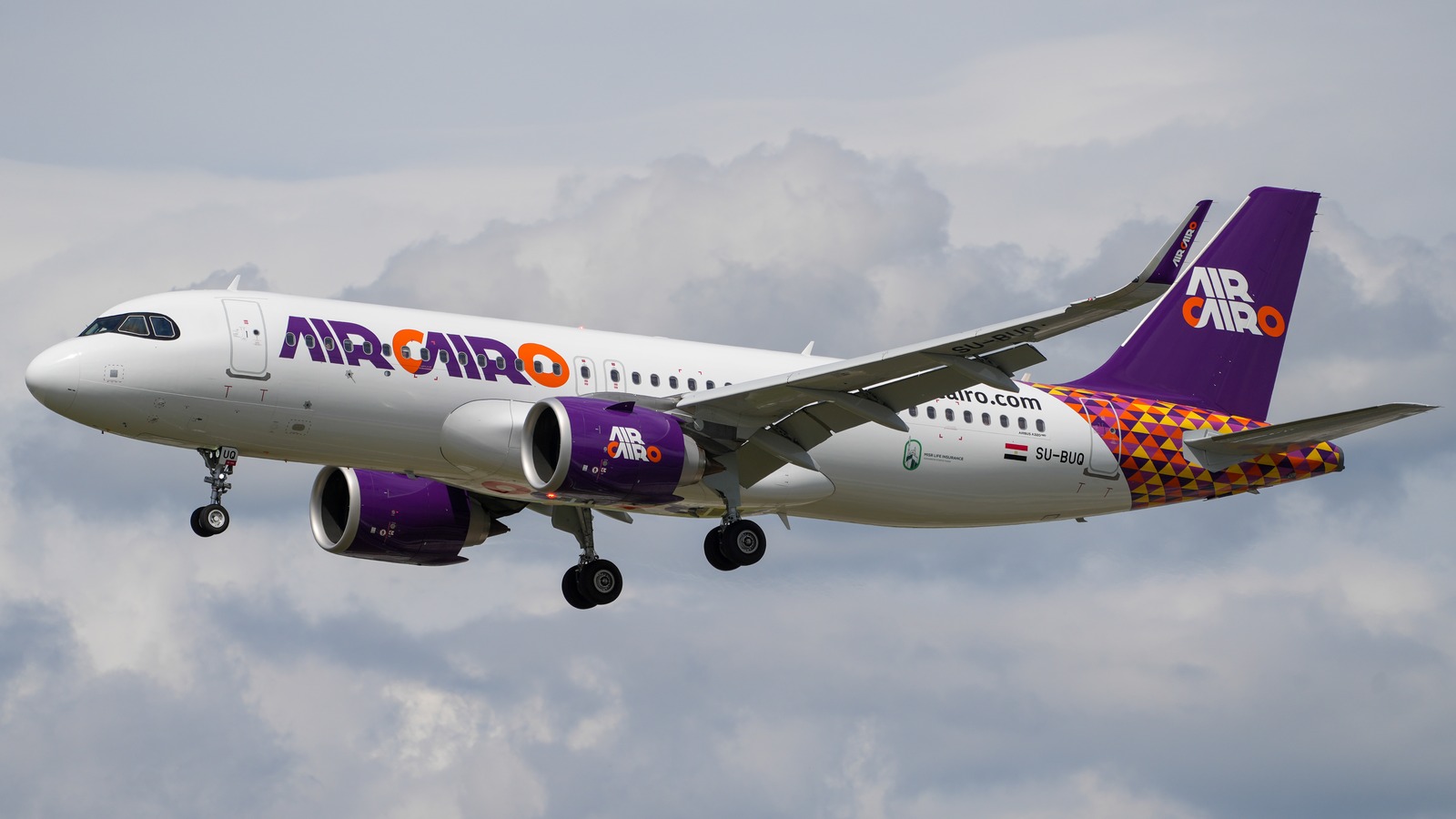 Air Cairo Airbus A320neo SU-BUQ approaching Frankfurt on May 5, 2023, illustrating the airline rather than the new Luxor flight