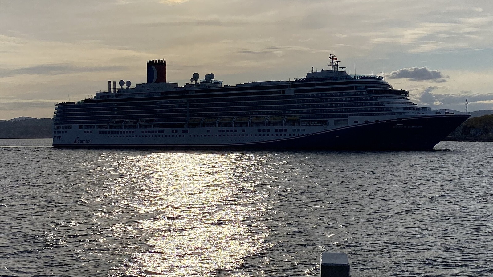Carnival Luminosa sailing near Victoria, British Columbia in May 2025