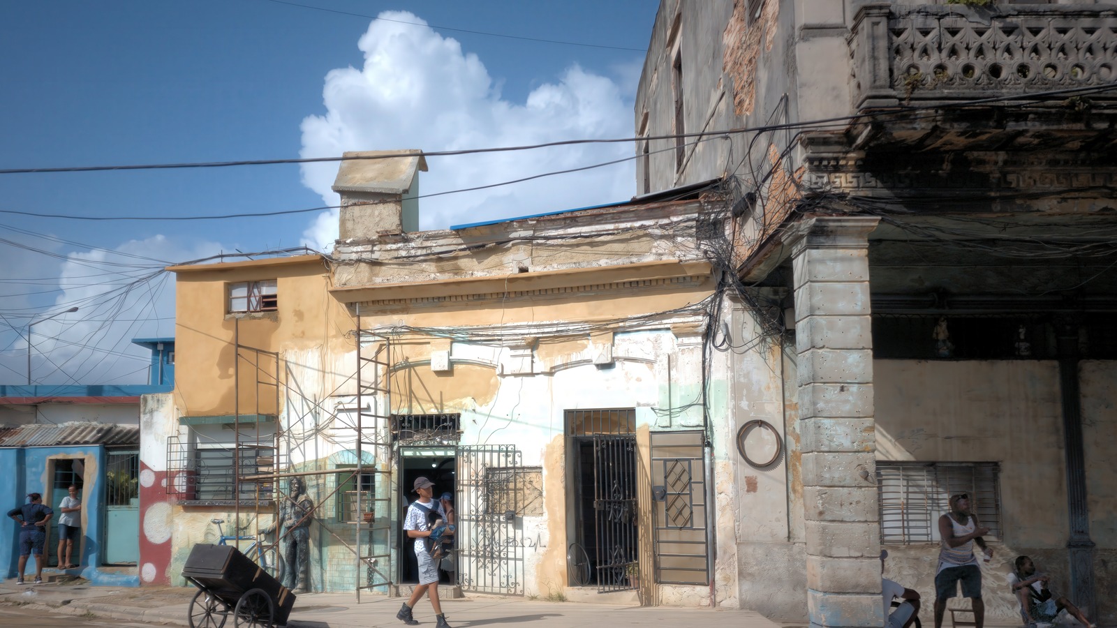 Street on the north side of Havana, Cuba, November 9, 2022; archive image, not current protests or a blackout.