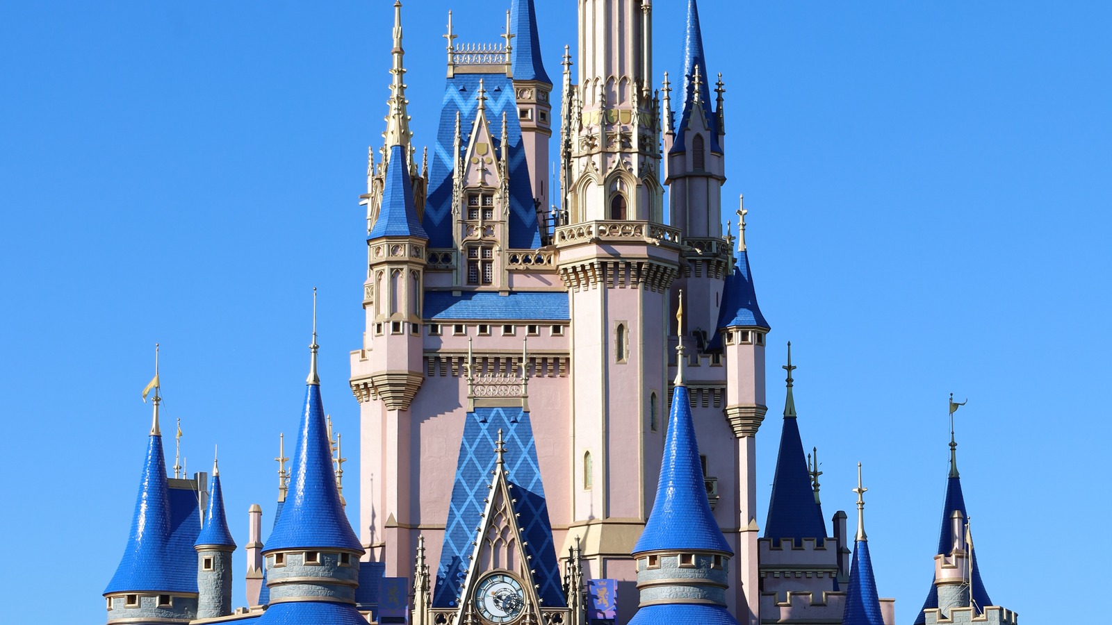 Cinderella Castle towers at Magic Kingdom in daylight
