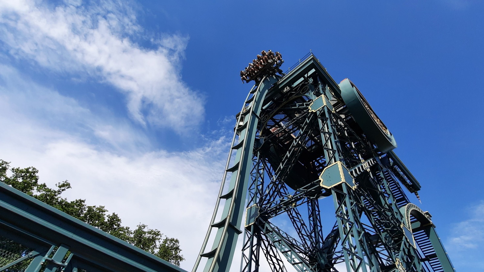 Baron 1898 dive coaster at Efteling, one of the attractions in the October SafeStrap access rollout; contextual 2022 photograph