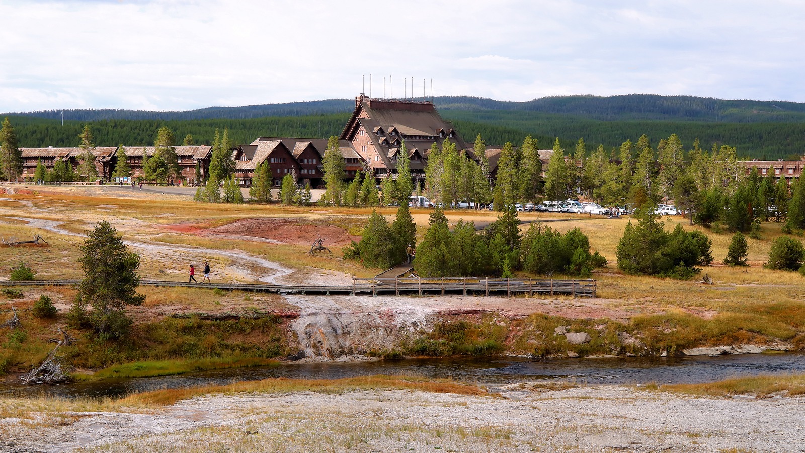 Daylight exterior of Old Faithful Inn in Yellowstone National Park, Wyoming