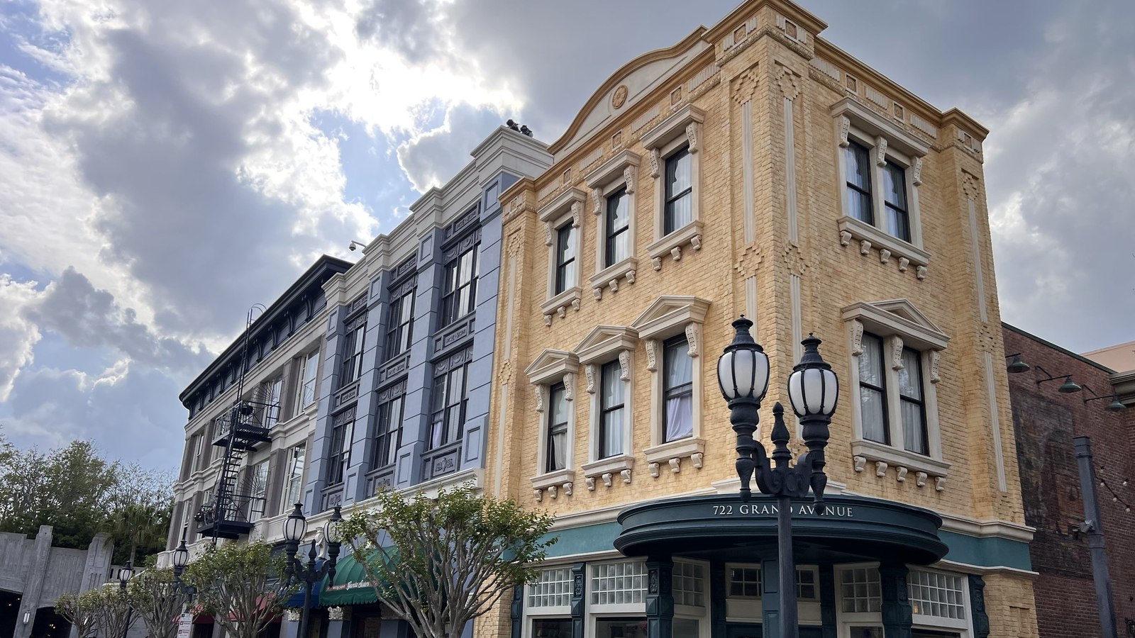 Grand Avenue street facades near BaseLine Tap House at Disney’s Hollywood Studios
