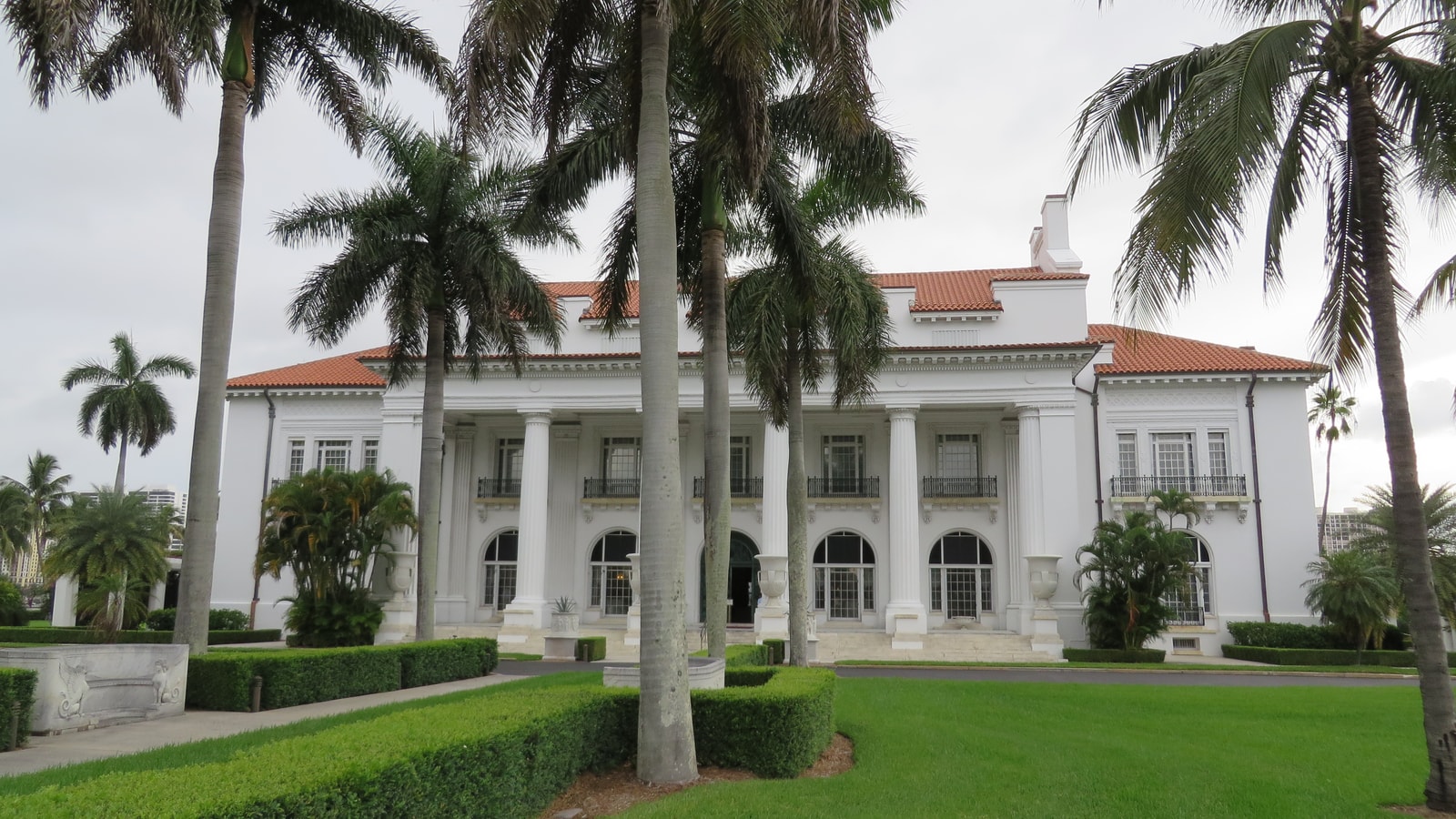 Whitehall exterior in Palm Beach, now the Flagler Museum.