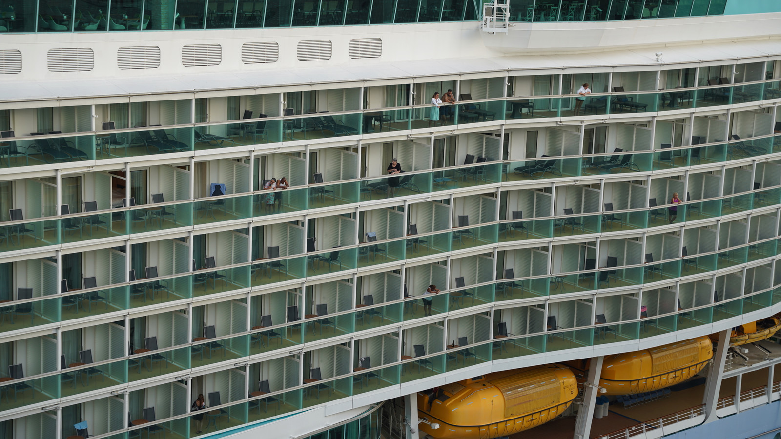 Freedom of the Seas on a Bahamas cruise