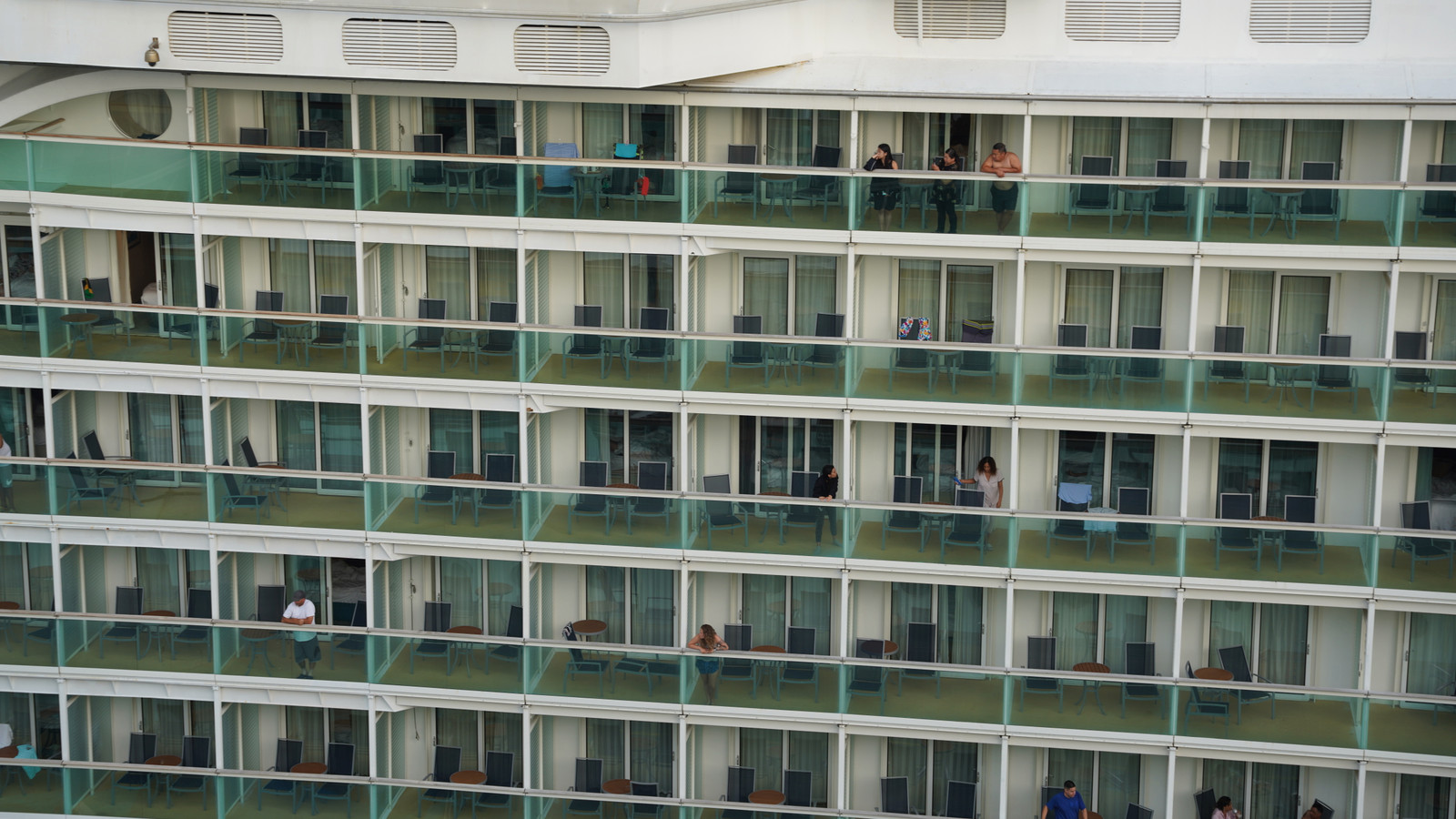 Freedom of the Seas balcony and hull detail