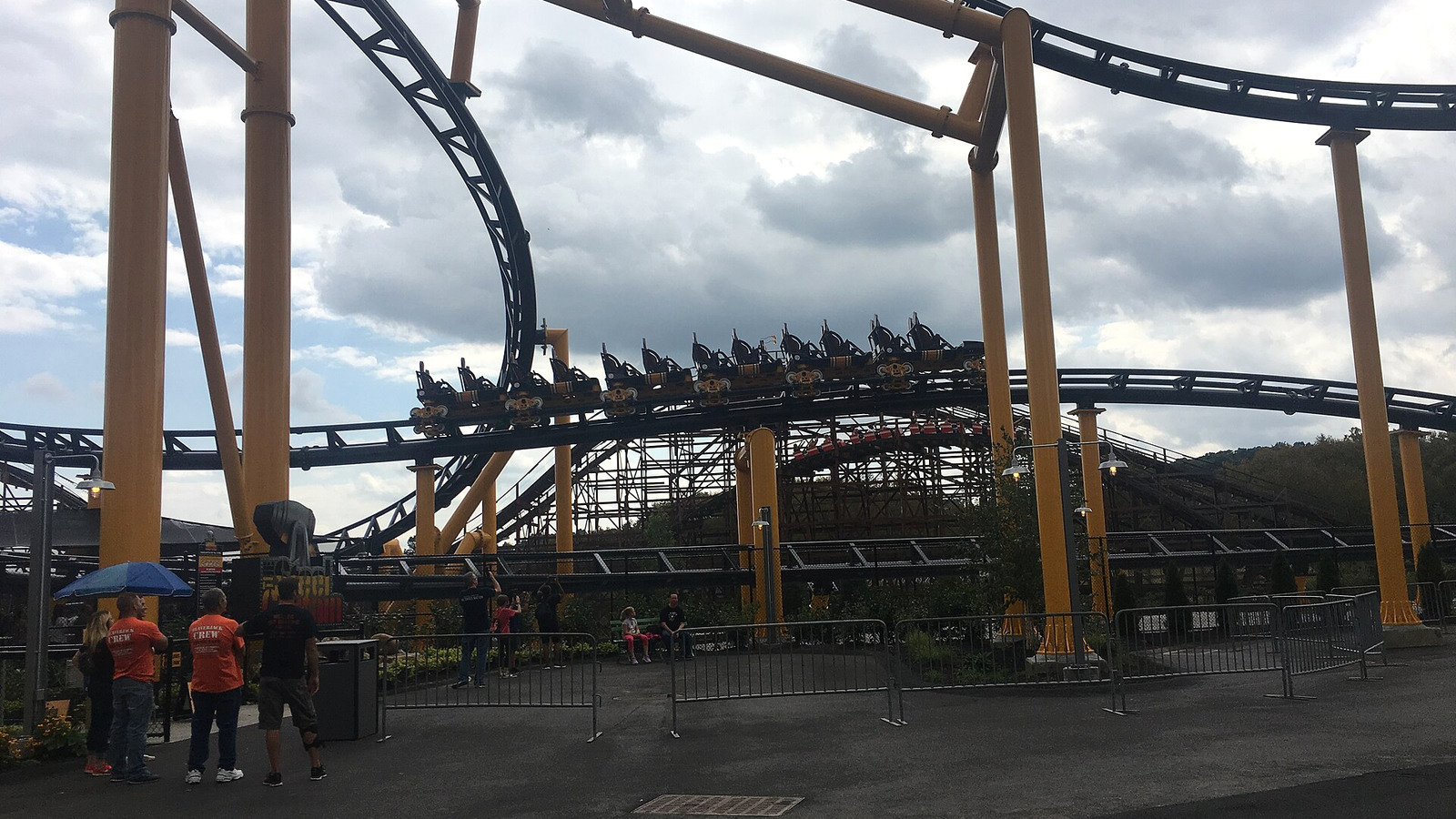 Kennywood attraction and visitor planning context