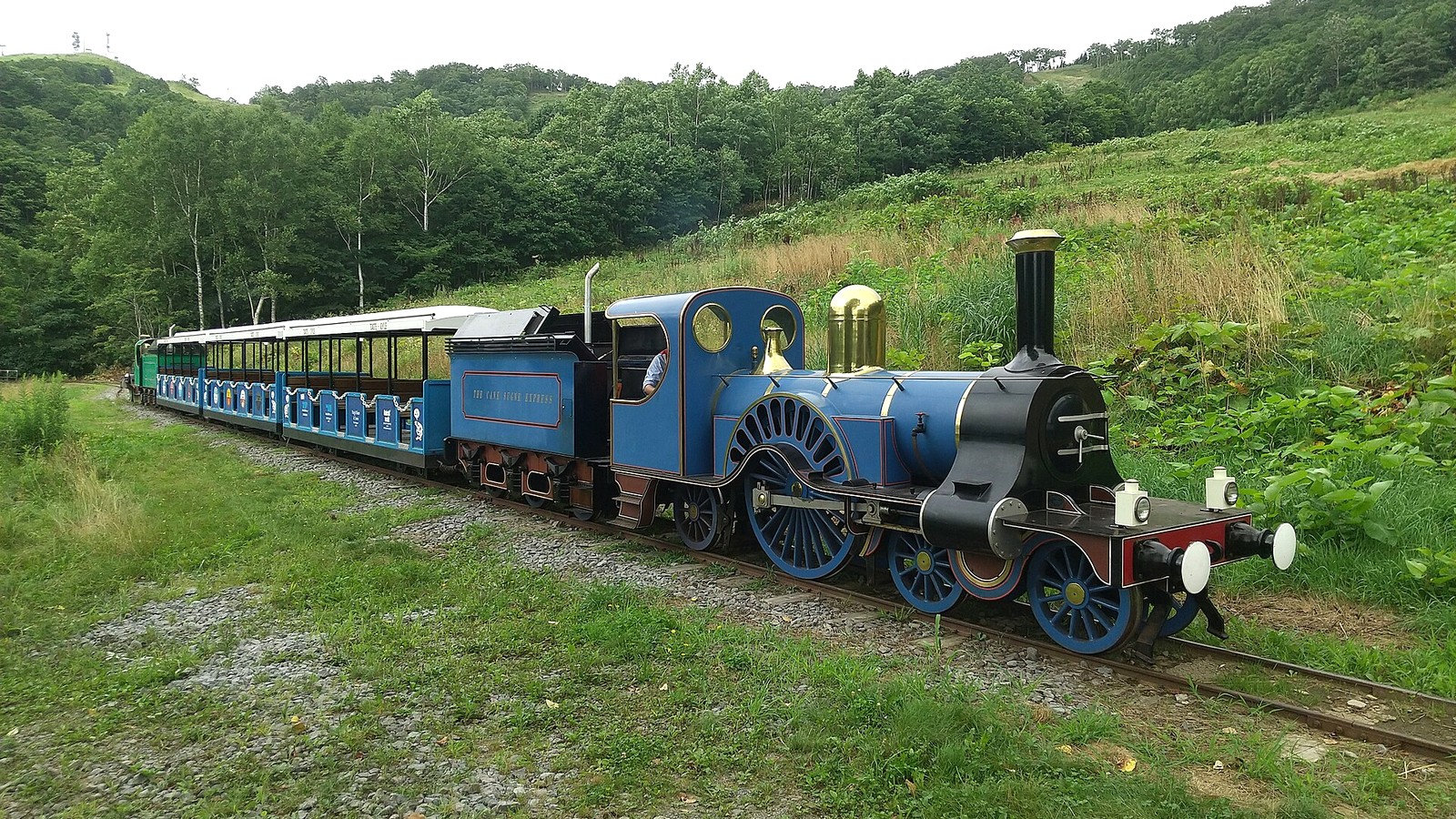 Blue Glasgow Locomotive train at Rusutsu Resort amusement park