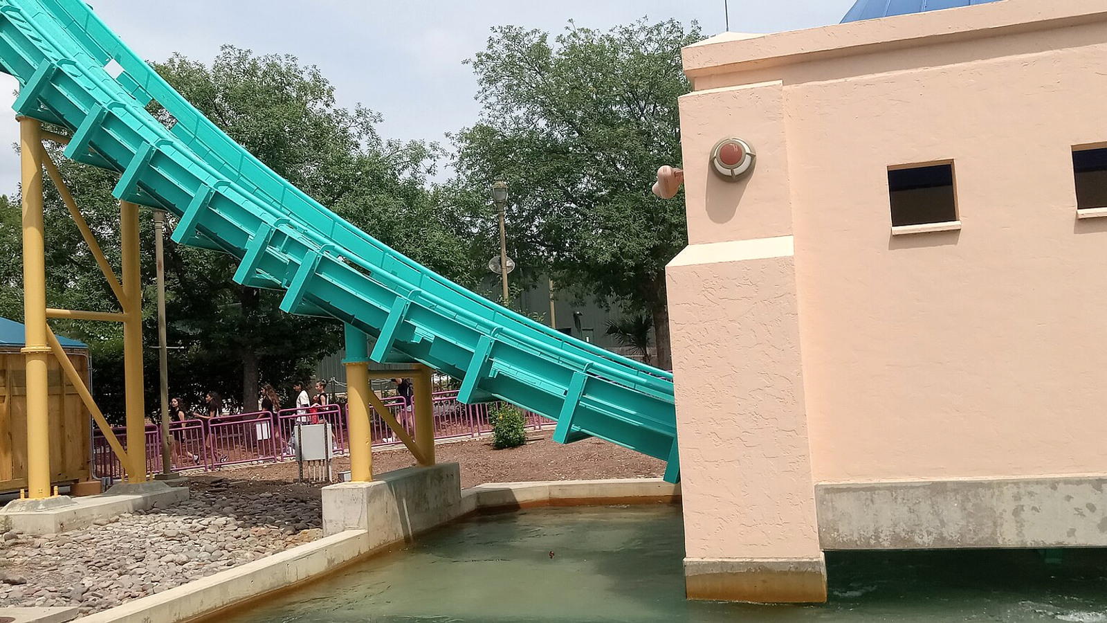 SeaWorld San Antonio attraction and visitor planning context