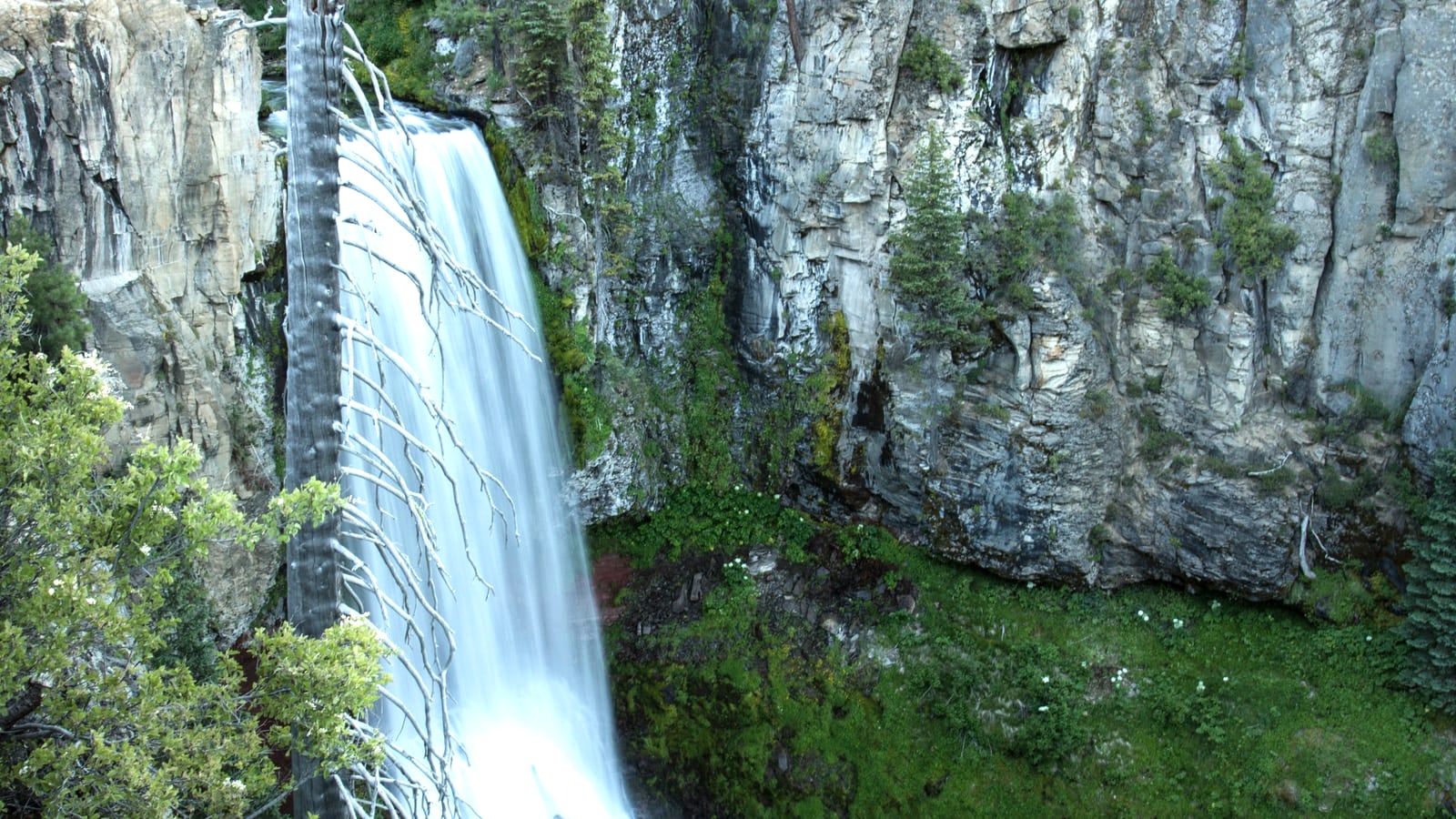 Tumalo Falls near Bend, Oregon