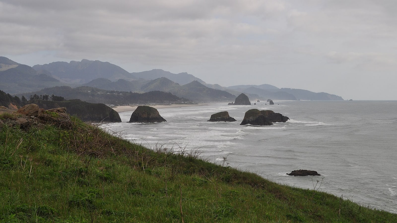 Ecola State Park viewpoint above Cannon Beach, a ranked stop in this local guide