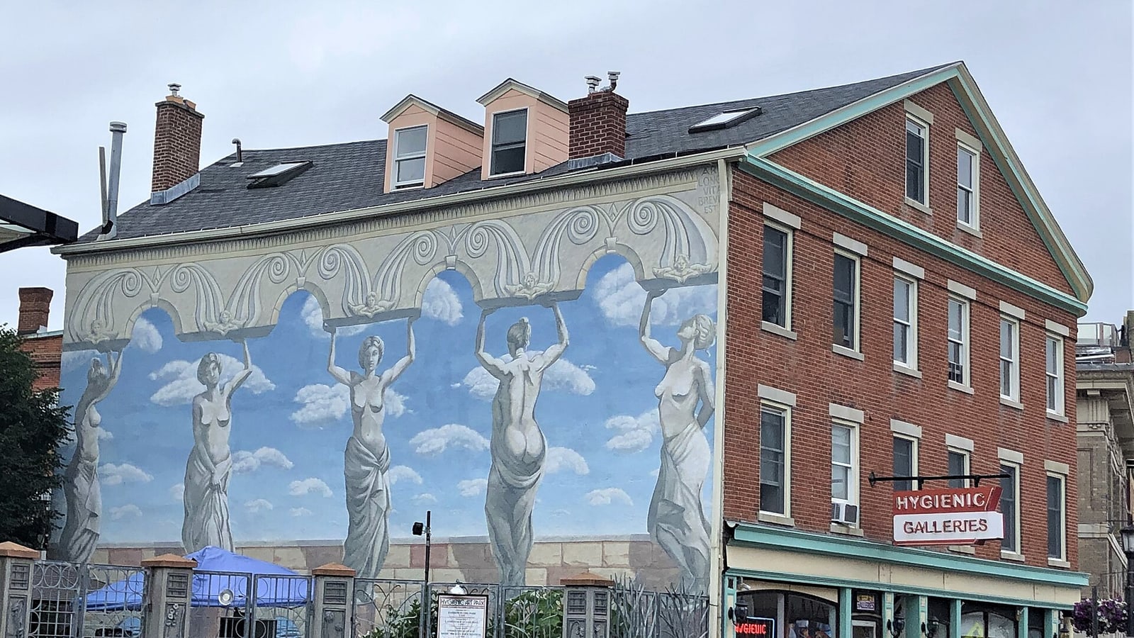Hygienic Art Gallery New London Connecticut, a ranked stop in this Deep Arrival guide