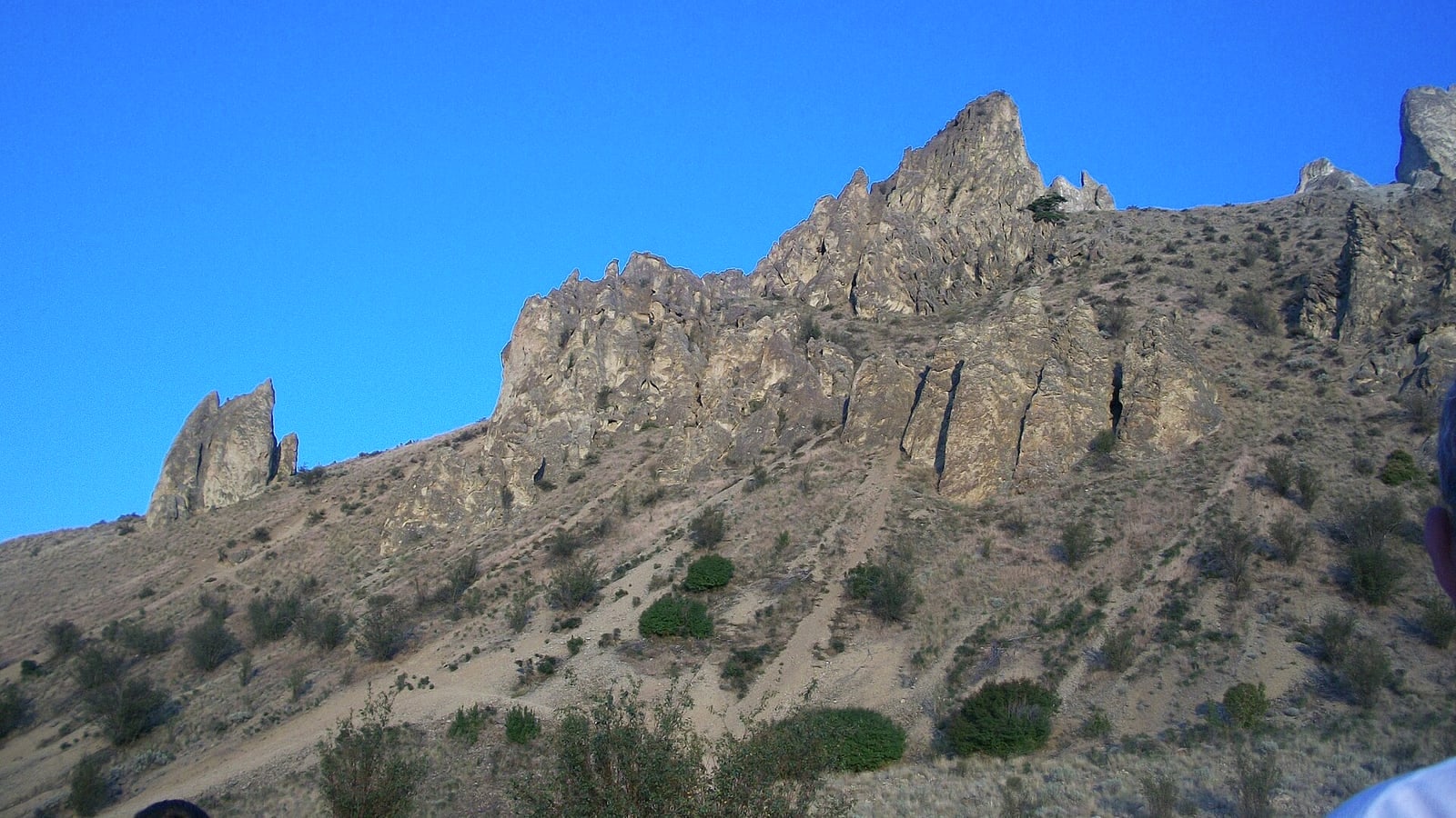 Saddle Rock trail Wenatchee Washington, a ranked stop in this Deep Arrival guide