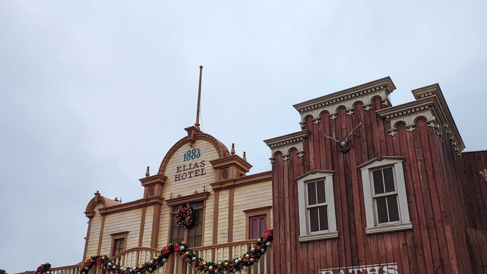 Elías Hotel facade in Westernland at Tokyo Disneyland