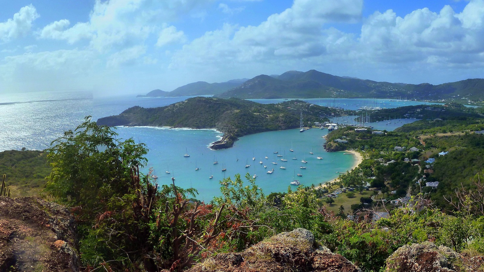 English Harbour and Nelson's Dockyard on Antigua
