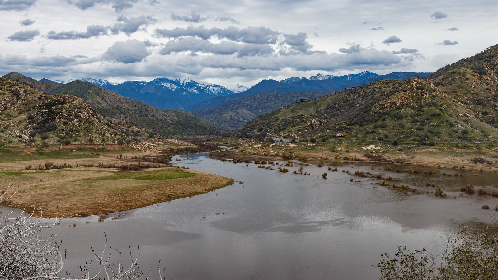 Bright foothill landscape near Three Rivers California
