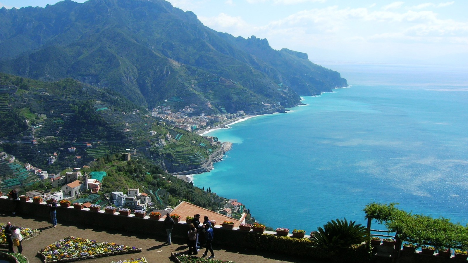 Garden and sea view in Ravello above the Amalfi Coast