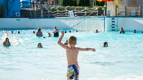 Wave Pool at Wild Waves