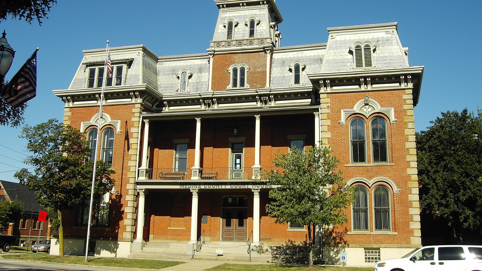 Victorian brick Medina County Courthouse on the historic Public Square in downtown Medina, Ohio.