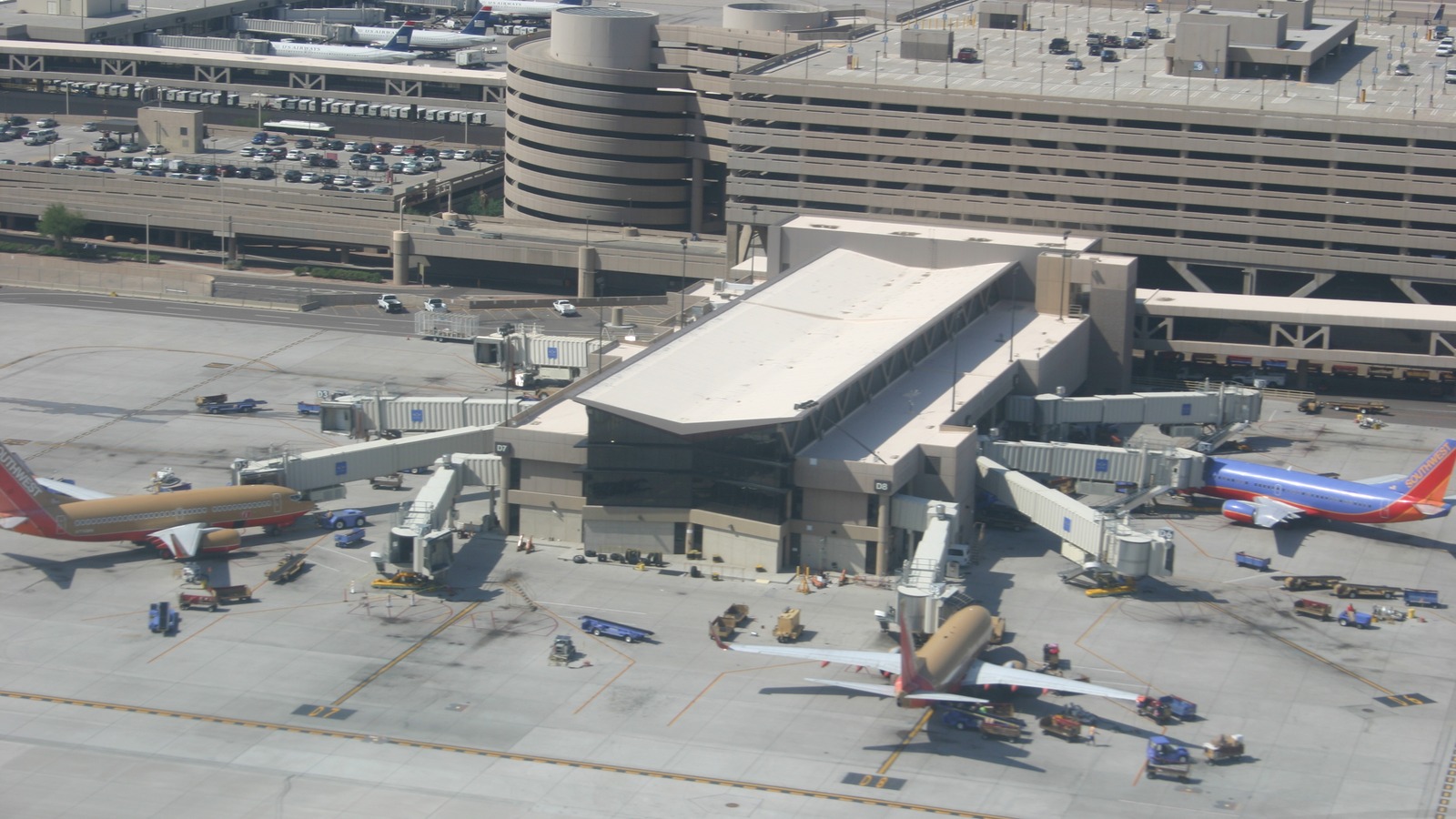Aerial view of Phoenix Sky Harbor Terminal 4 concourse and aircraft parking positions