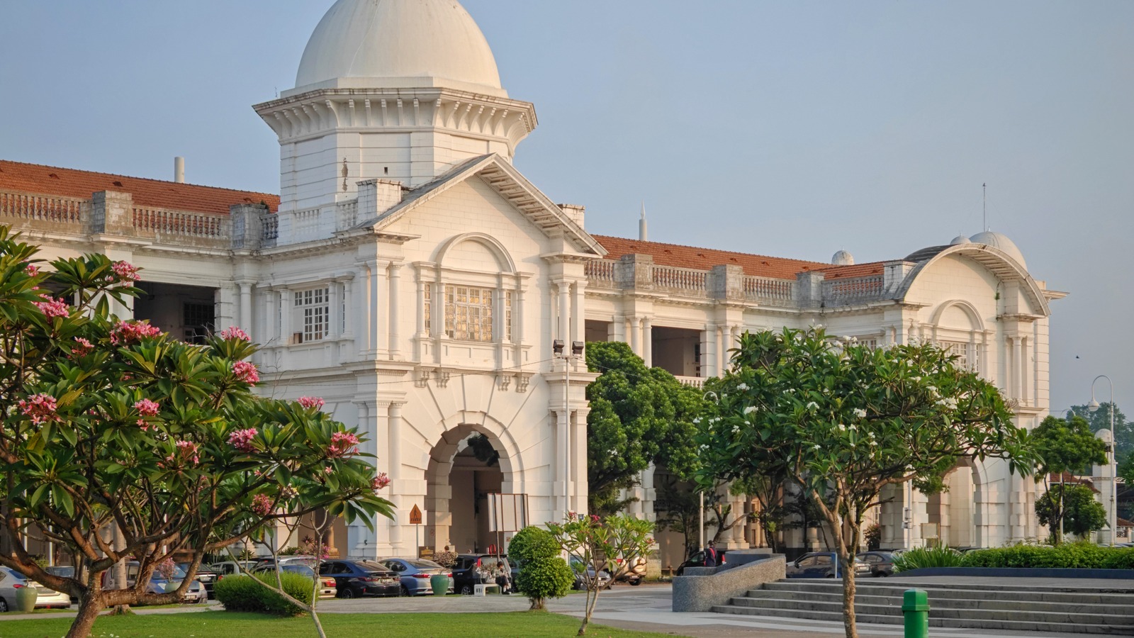 Exterior of Ipoh railway station in Perak, Malaysia, the colonial station serving the city where Dusit Princess Ipoh opened