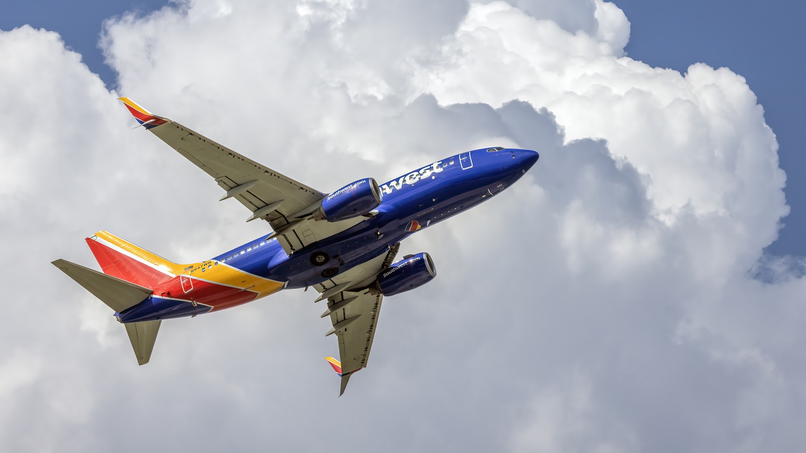 Southwest Boeing 737-700 N947WN taking off at Baltimore/Washington in June 2025; airline illustration, not a specific October sale flight