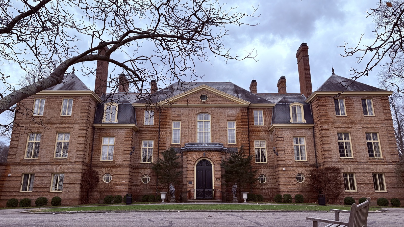 Kingwood mansion in Mansfield, Ohio, photographed March 22, 2025; venue context, not the October 2026 Pumpkin Glow display