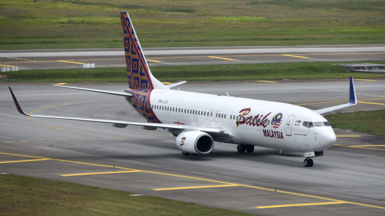 Batik Air Malaysia Boeing 737-800 taxiing at Kuala Lumpur on August 17, 2024
