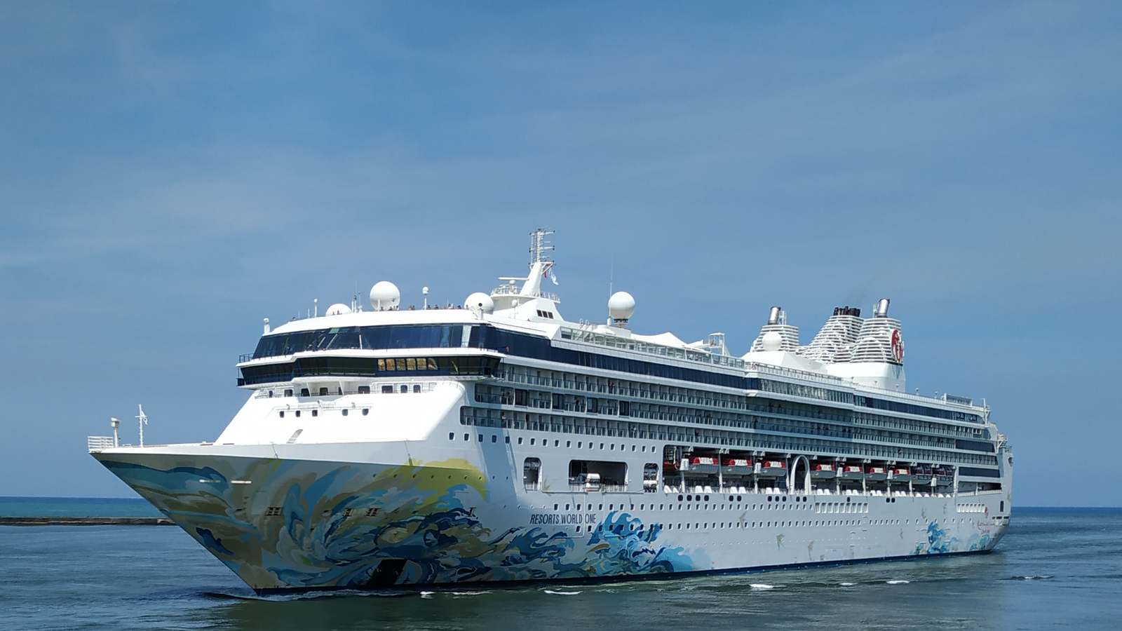The ship now named Star Navigator, photographed as Resorts World One entering Kaohsiung on June 5, 2023; not the 2027 deployment