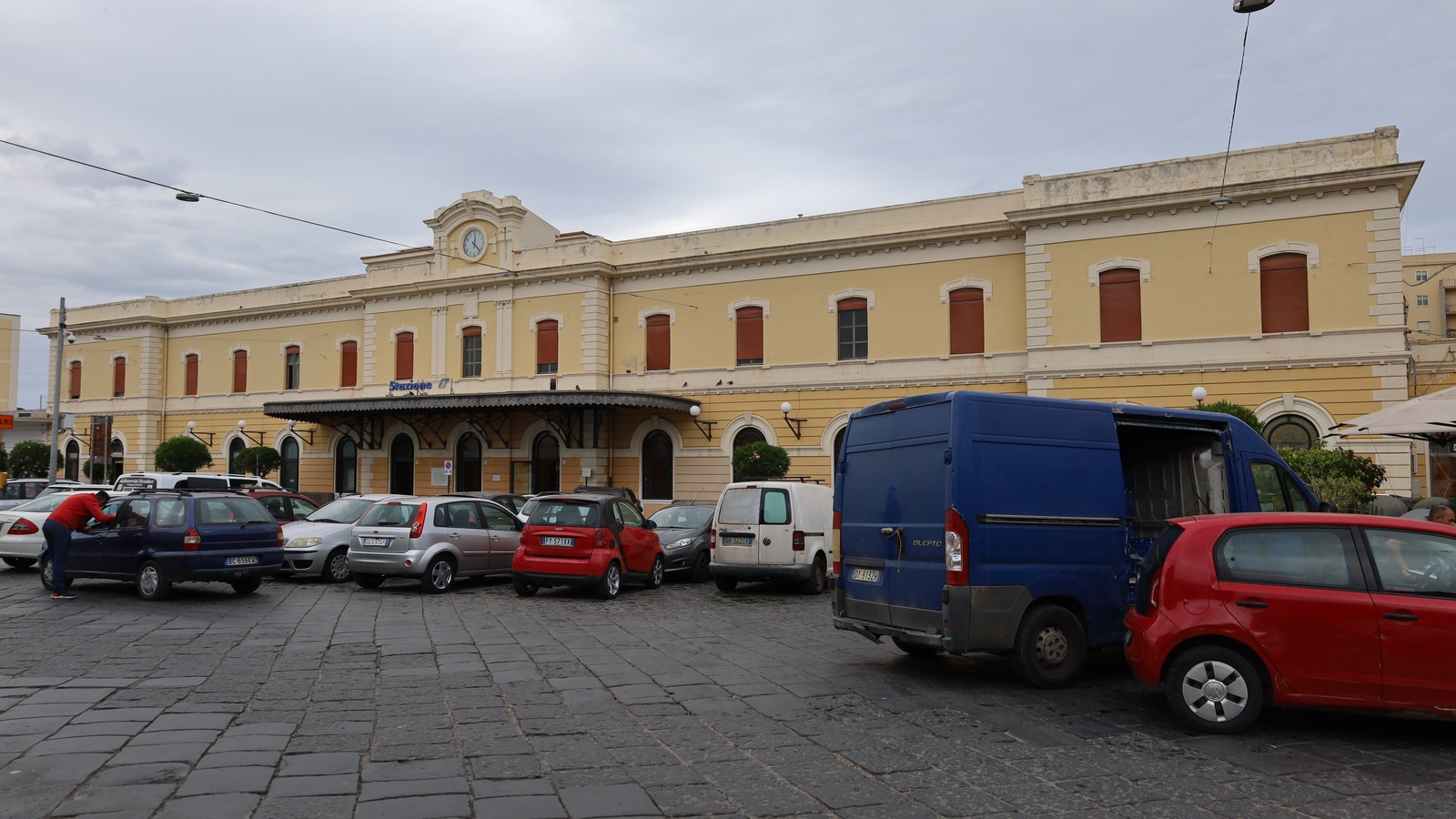 Exterior of Syracuse railway station in Sicily, the destination of Catania to Siracusa trains now replaced by buses
