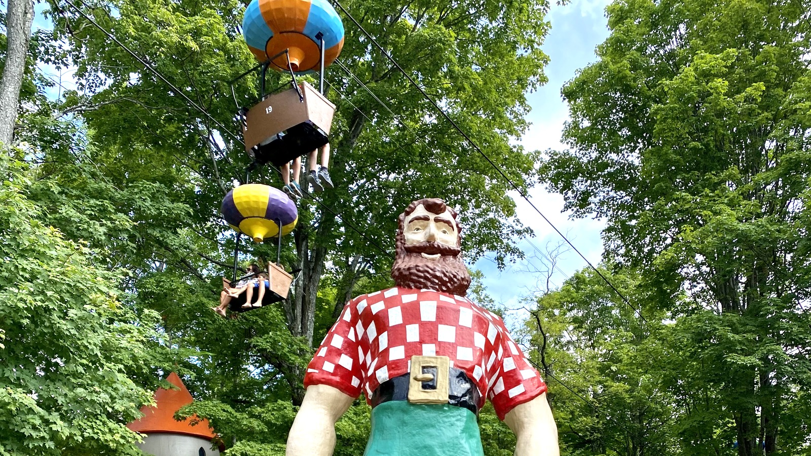 Paul Bunyan statue and Sky Ride at Enchanted Forest Water Safari in August2022, historical park context not the October2026 event or Log Haul coaster